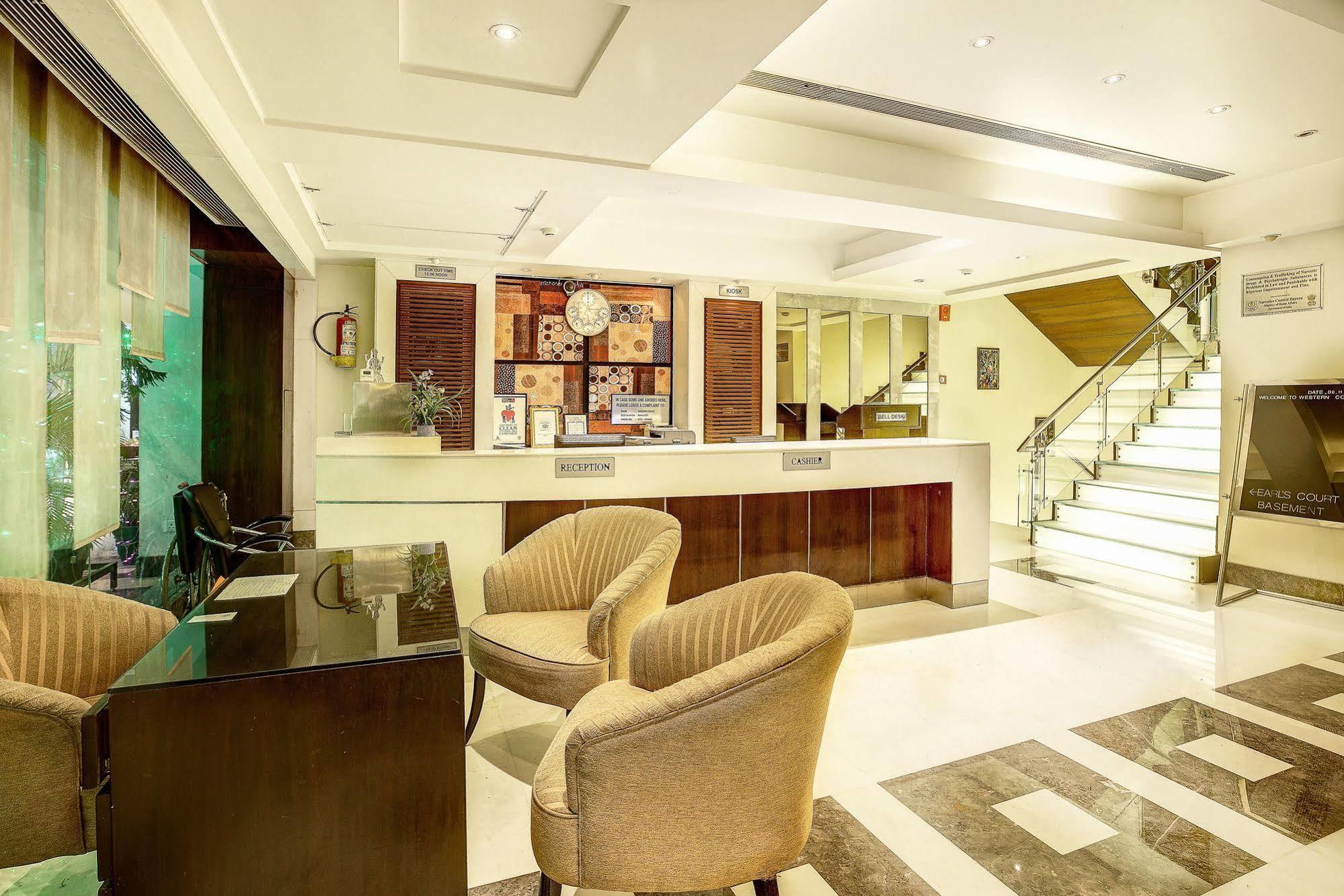 Western Court Chandīgarh Εξωτερικό φωτογραφία